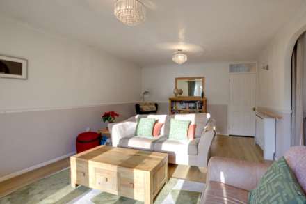 Littlestead Close, Caversham, Image 14