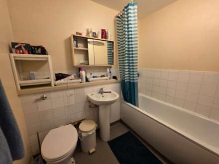 Northumberland Road, Beckton, E6 5RN, Image 5
