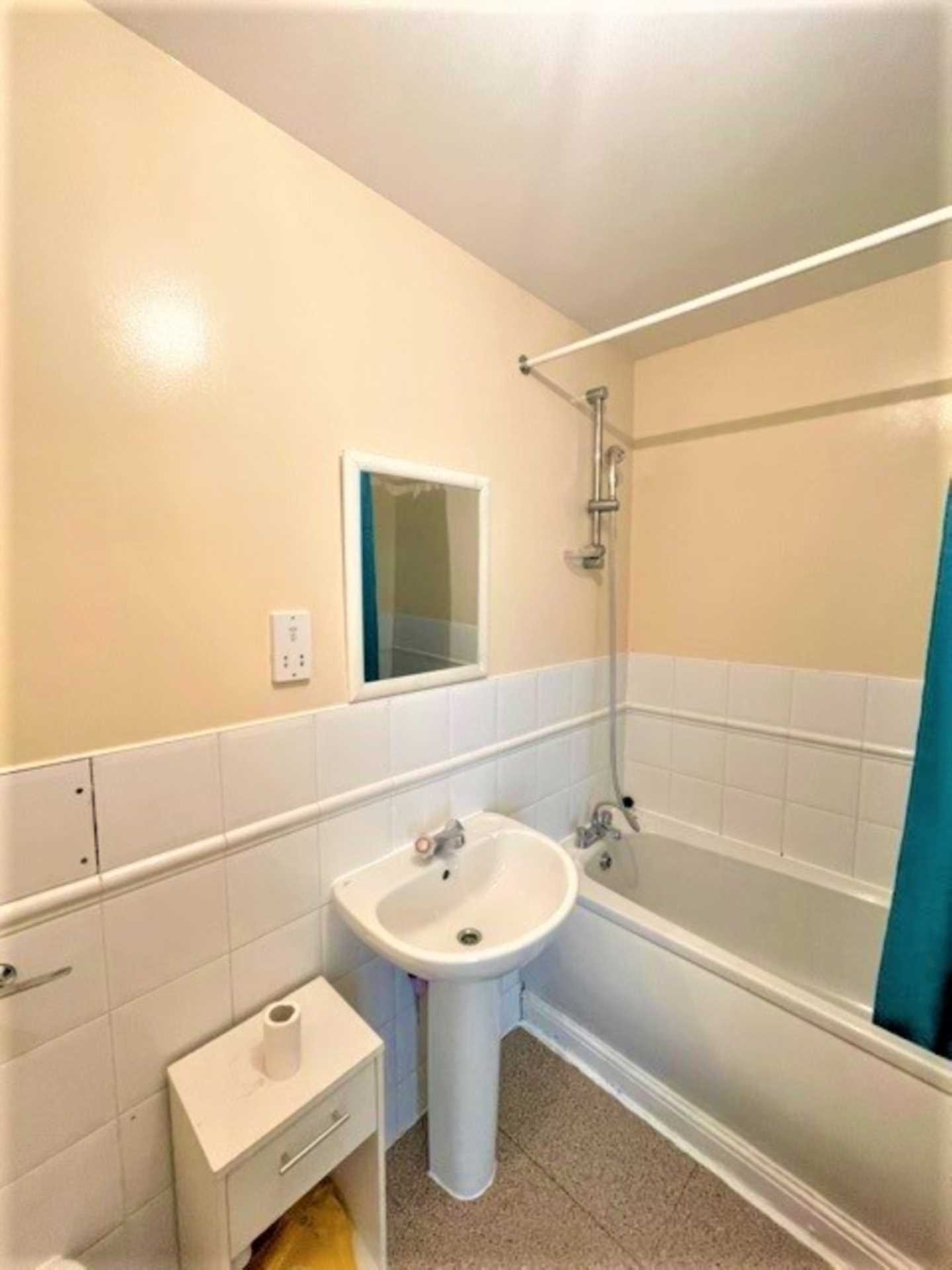 Fishguard Way, Galleons Reach, E.16, Image 7