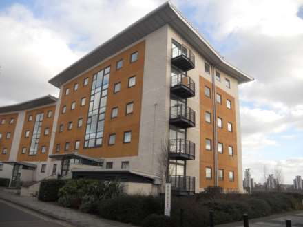 Property For Rent Fishguard Way, Galleons Reach, London