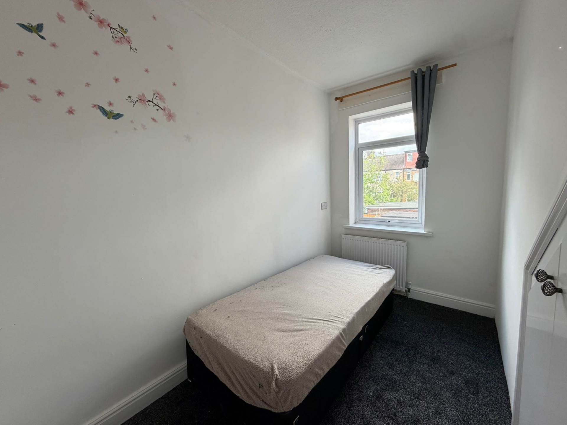 Lloyd Villas, Roman Road, London, Image 8