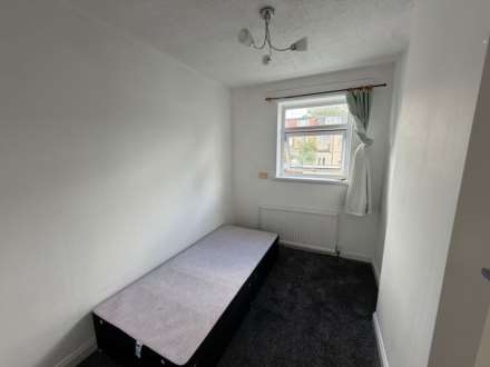 Lloyd Villas, Roman Road, London, Image 5