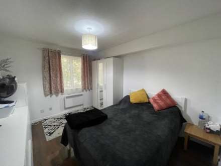 Boultwood Road, Beckton, Image 5