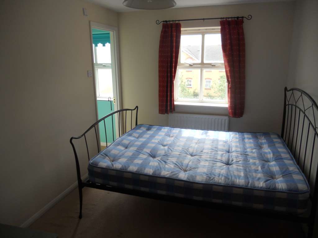 Aaron Hill Road, Beckton, Image 5