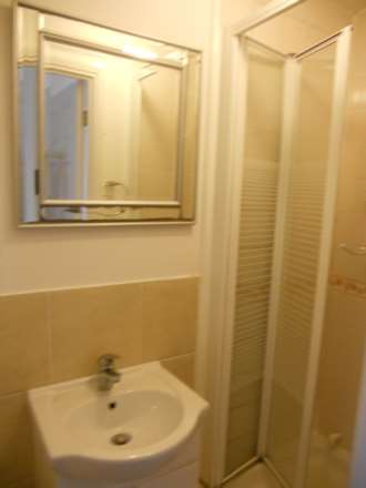 Aaron Hill Road, Beckton, Image 10