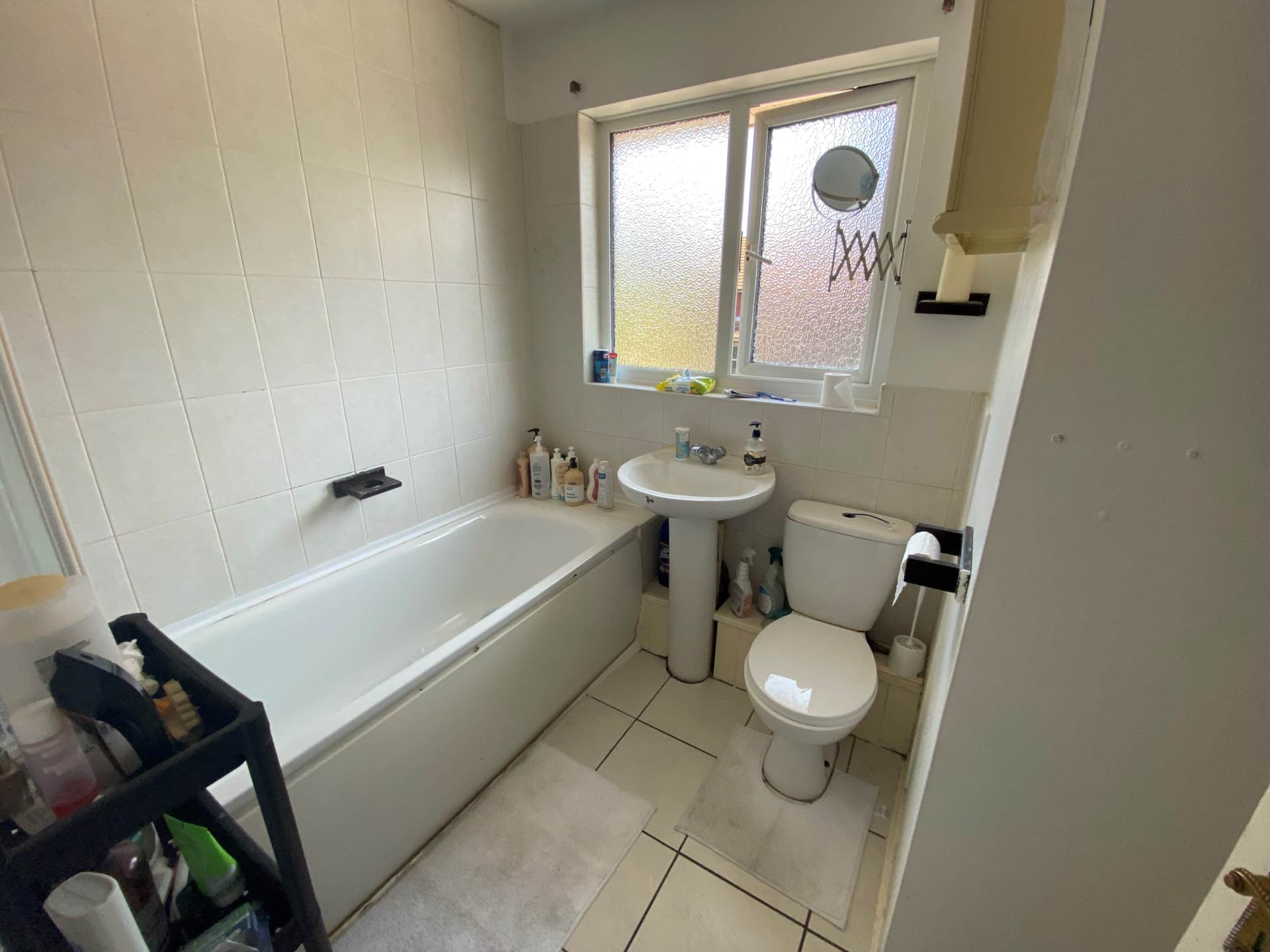 Chichester Close, Beckton, E6 5QJ, Image 5