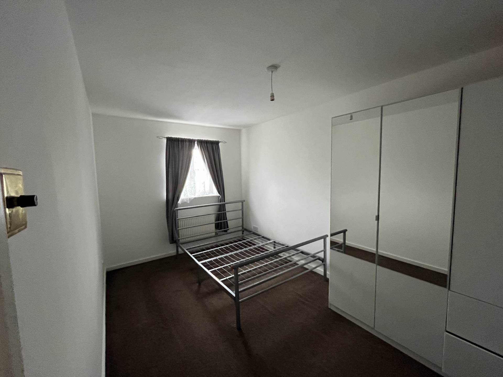 Peridot Street, Beckton, E6, Image 8