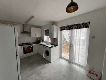Peridot Street, Beckton, E6, Image 3
