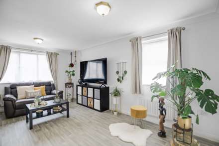 Vulcan Close, Beckton, E6 5NY, Image 4