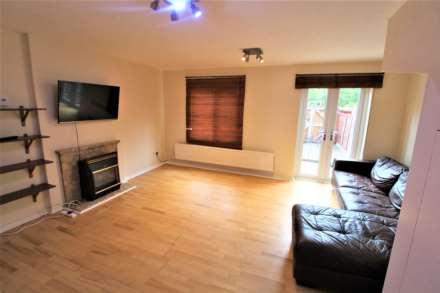 Linton Gardens, Beckton, Image 3