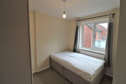 Linton Gardens, Beckton, Image 6