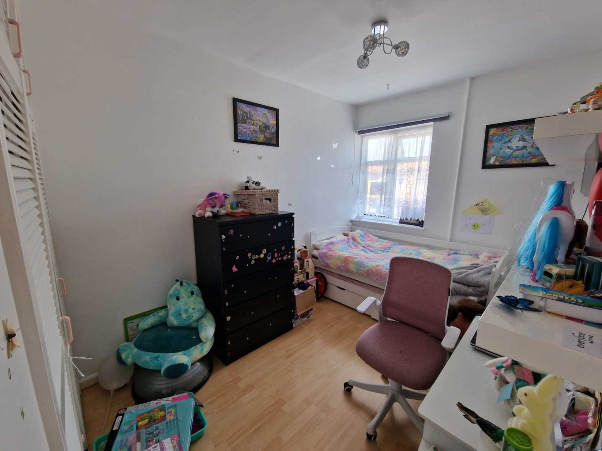 Bushgrove, Dagenham, Image 7