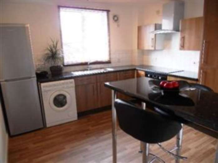 Warwal, Beckton E6 6WG, Image 3
