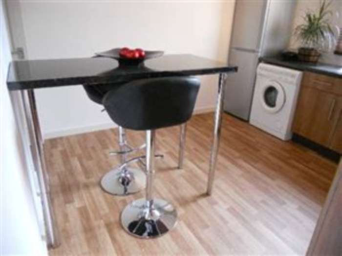 Warwal, Beckton E6 6WG, Image 4