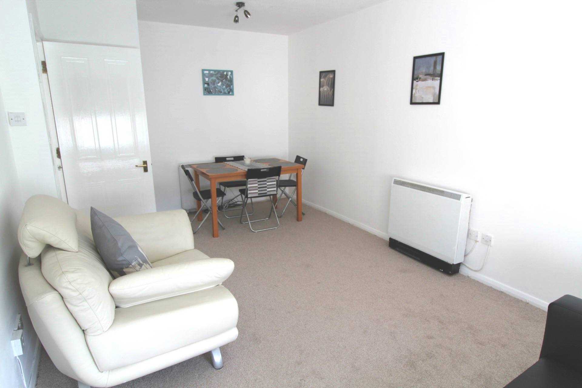 Aaron Hill Road, Beckton, E6 6NJ, Image 4