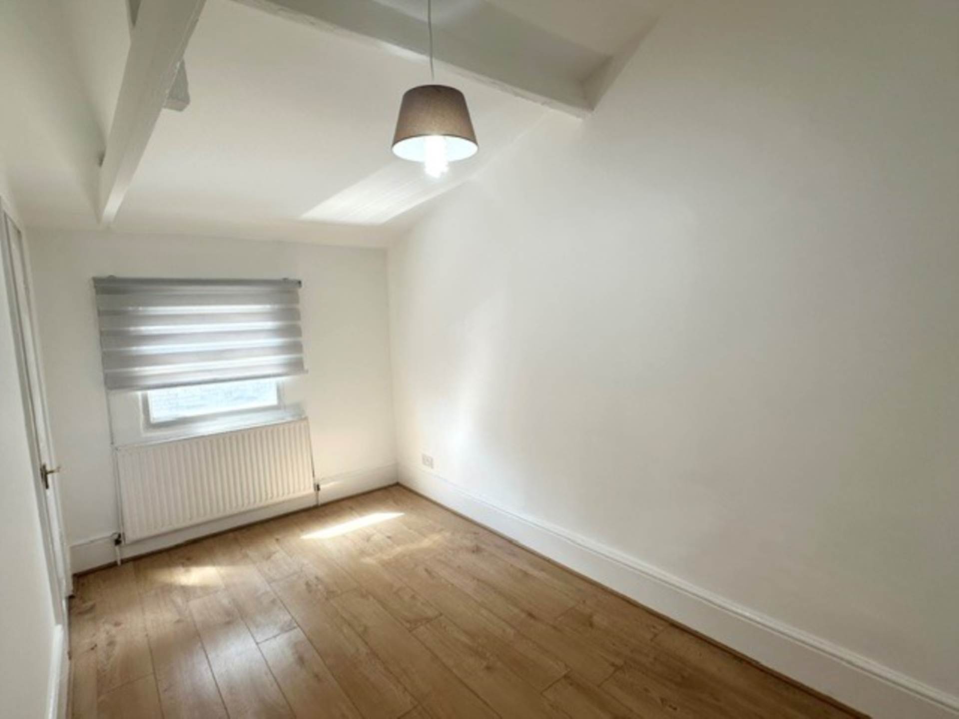 Bingley Road, Canning Town, Image 4