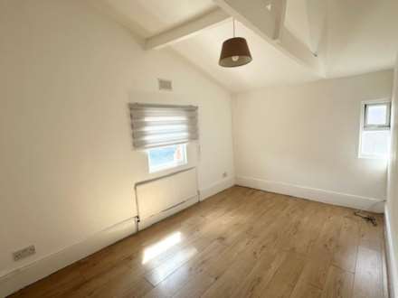 Bingley Road, Canning Town, Image 3
