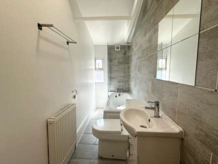 Bingley Road, Canning Town, Image 6