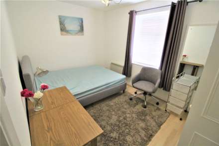 Tollgate Road, Beckton, Image 3