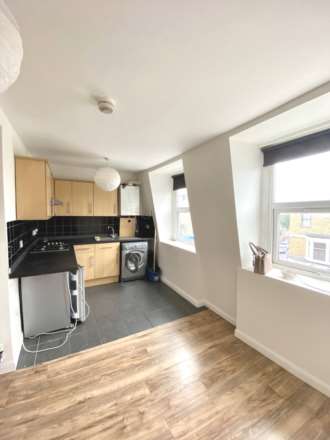 High Road, Leytonstone, Image 2