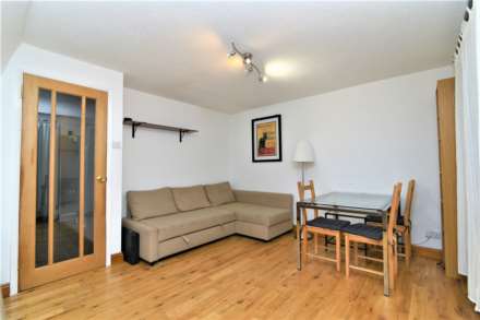 3 Bedroom Semi-Detached, Kingfisher Street, Beckton