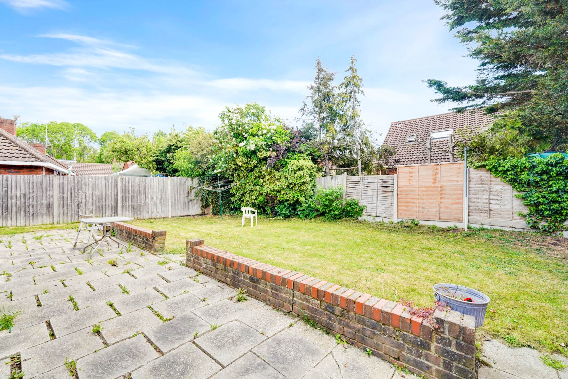 Oliver Gardens, Beckton, Image 14