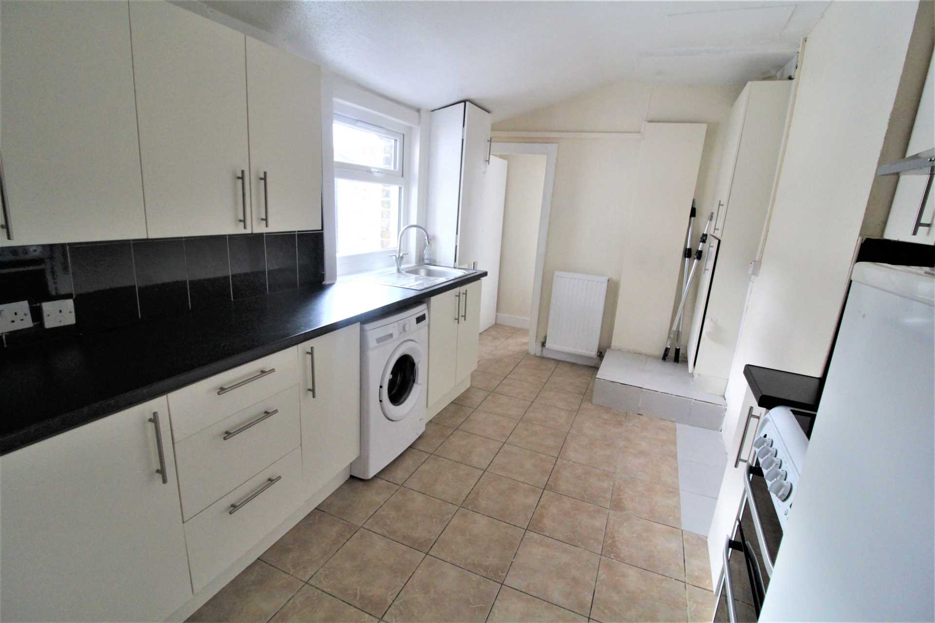 Liddington Road, Stratford, Image 4