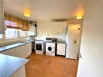 Throckmorton Road, Canning Town, Image 3