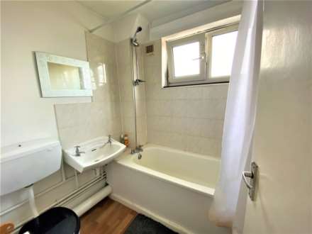 Throckmorton Road, Canning Town, Image 6