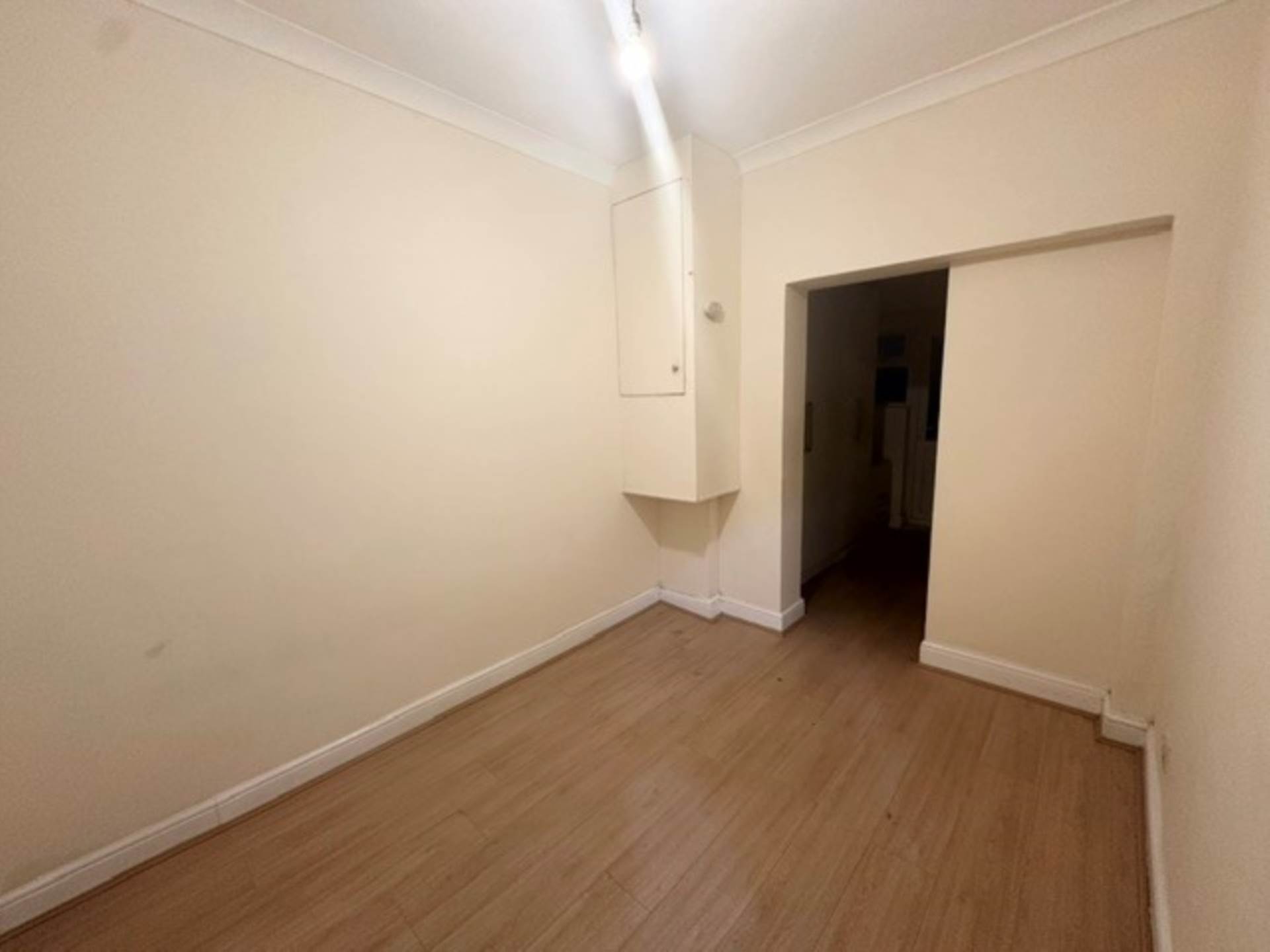 Clements Road, Ilford, Image 3