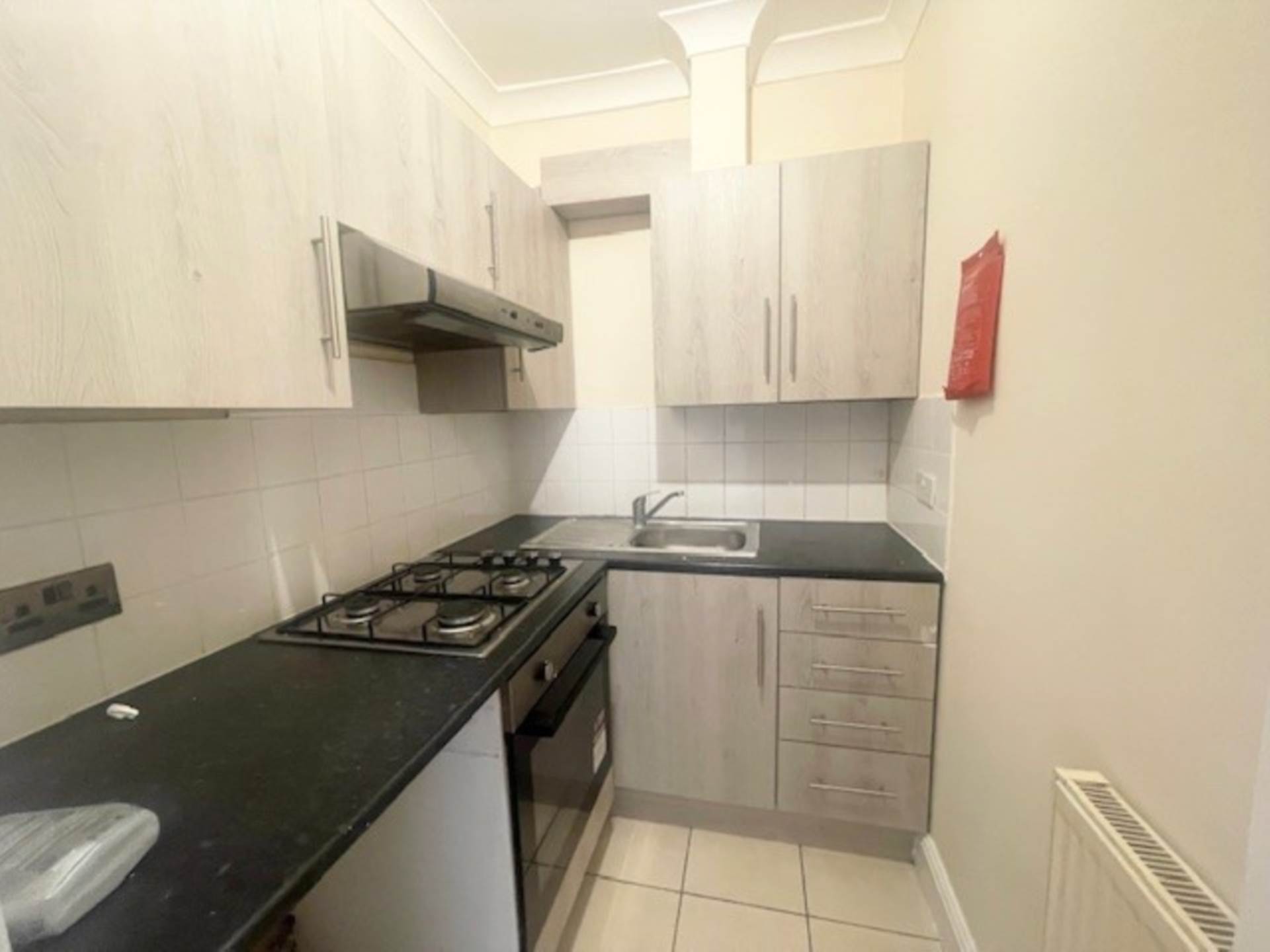 Clements Road, Ilford, Image 2