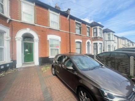 Clements Road, Ilford, Image 1
