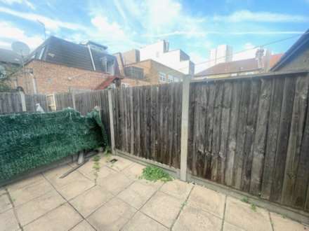 Clements Road, Ilford, Image 6