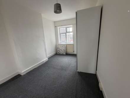 Longbridge Road, Dagenham, Image 2