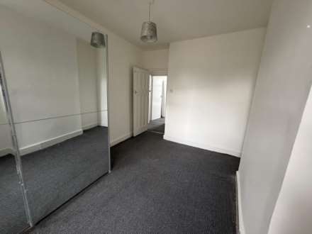 Longbridge Road, Dagenham, Image 3