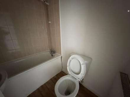 Longbridge Road, Dagenham, Image 5
