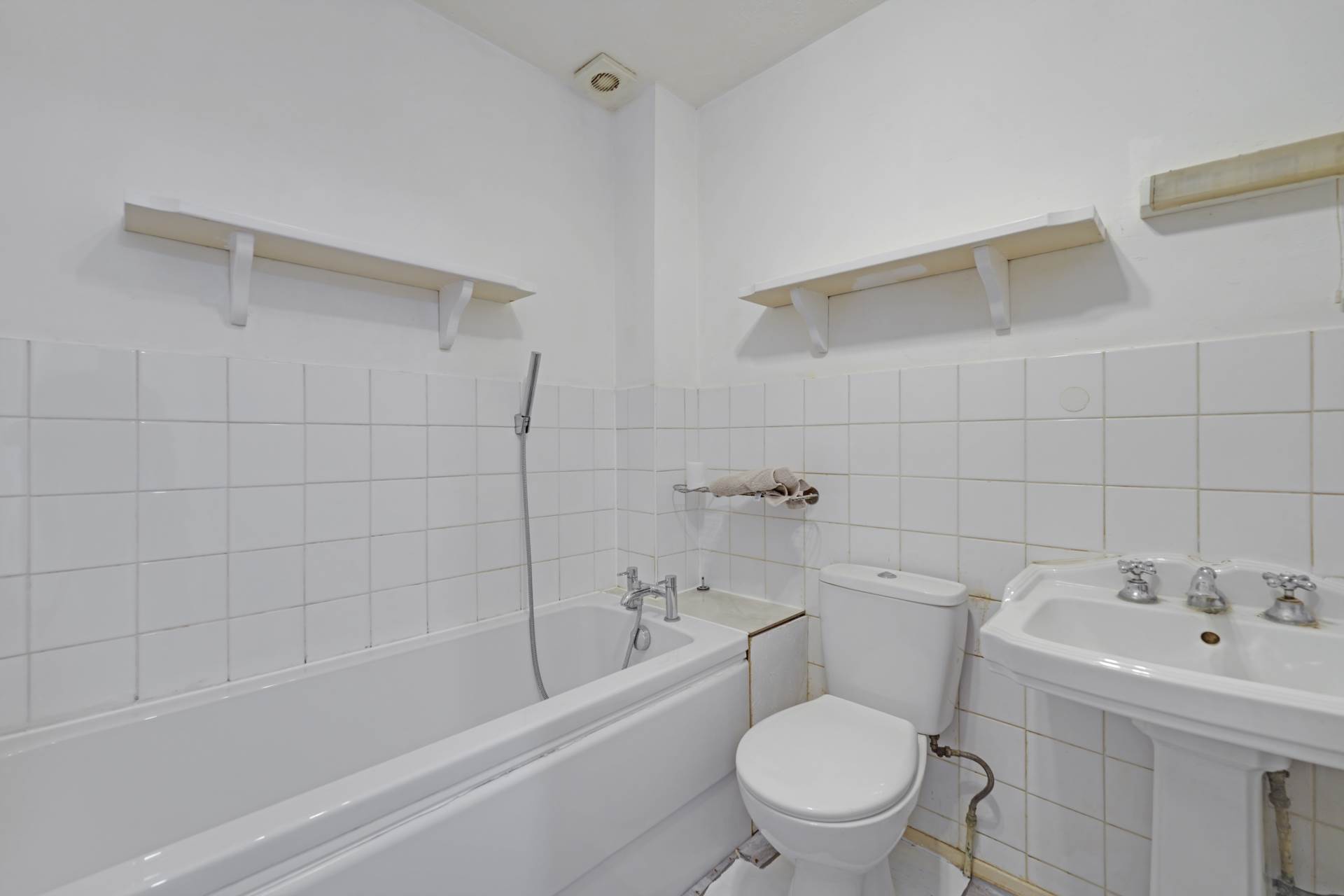 Barton Close, Beckton, Image 10