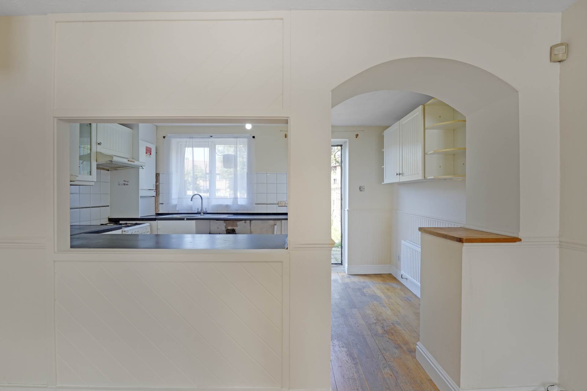 Barton Close, Beckton, Image 4