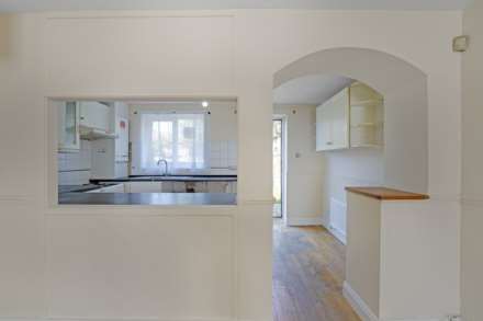 Barton Close, Beckton, Image 4