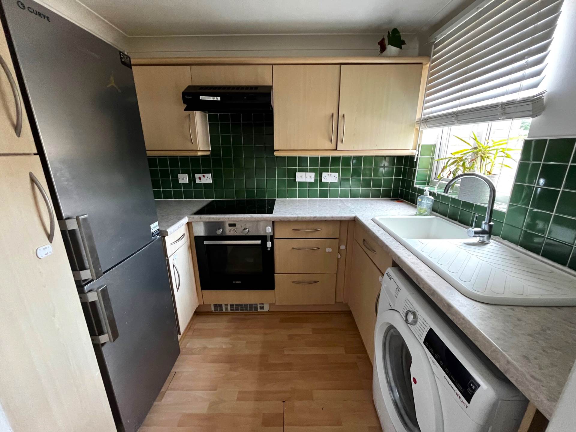 County Road, Beckton, Image 4