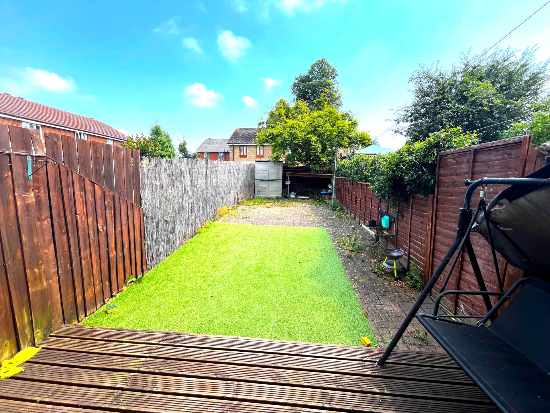 County Road, Beckton, Image 8