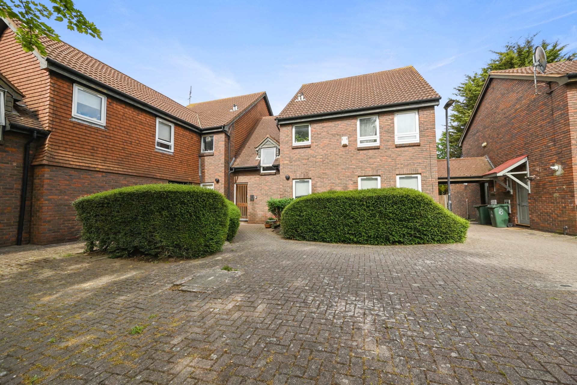 Harper Road, Beckton, Image 14