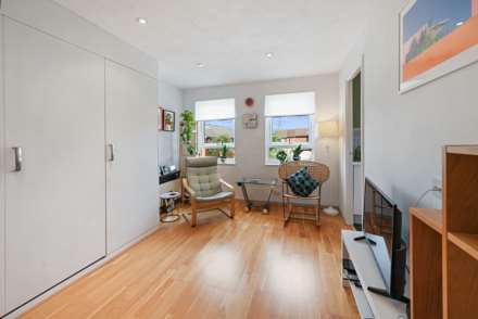 Harper Road, Beckton, Image 10