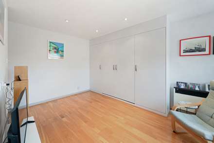 Harper Road, Beckton, Image 11