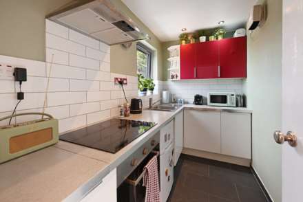 Harper Road, Beckton, Image 2