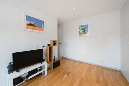Harper Road, Beckton, Image 5