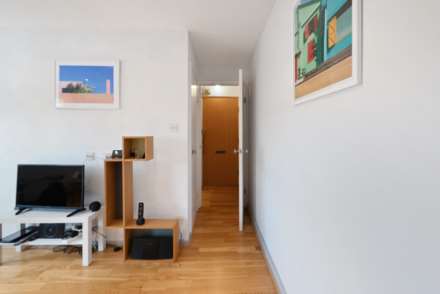 Harper Road, Beckton, Image 7