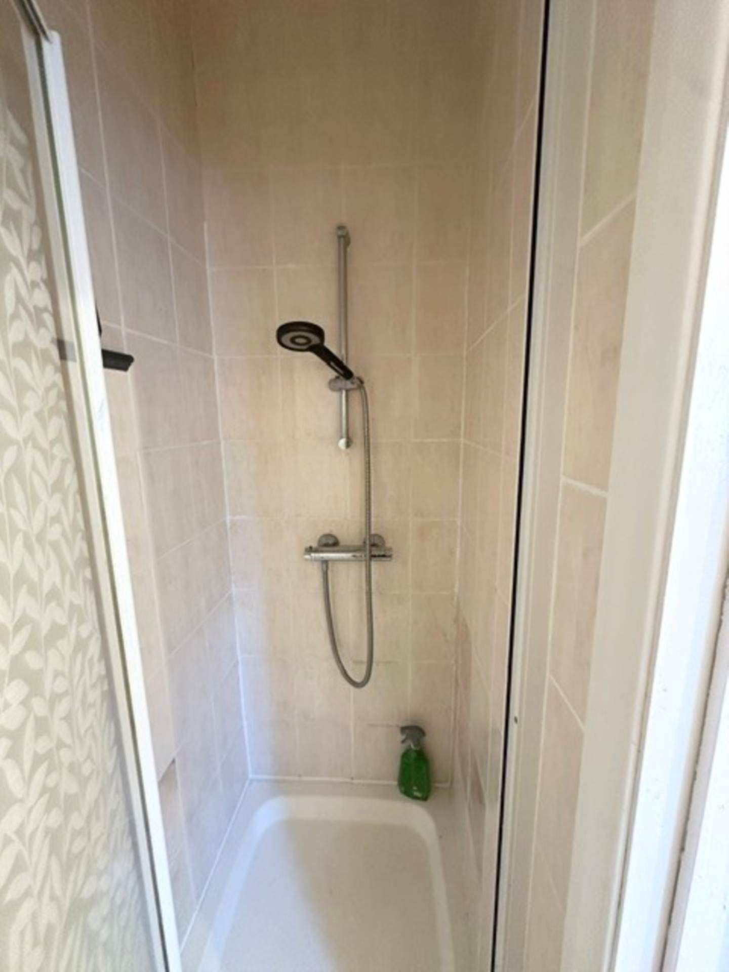 Leytonstone Road, London, E15, Image 4