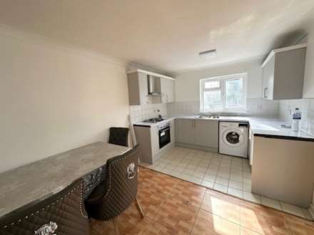Property For Rent Juniper Lane, Beckton, London