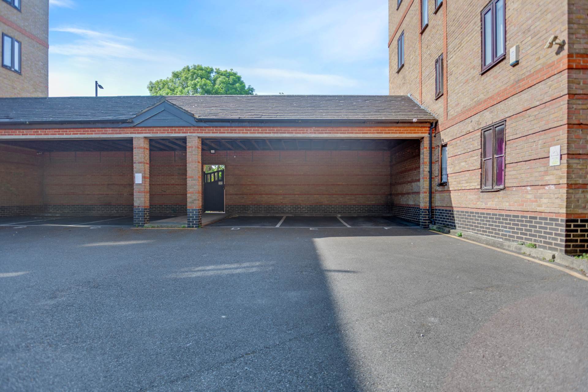 Tollgate Road, Beckton, Image 15